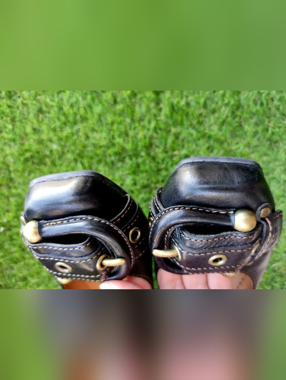 *Frye* Black Leather Flats - Never Worn Out - Picture 3 of 5